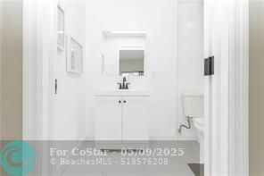 Building Photo - 4490 SW 105 Ave