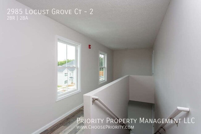 Building Photo - 2985 Locust Grv Ct