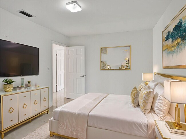 Building Photo - 1257 NW 91st Ave