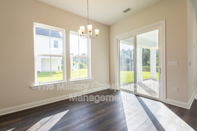 Building Photo - 53 Delwood Wy