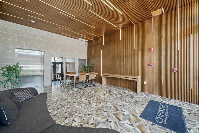 Building Photo - 649 38th St