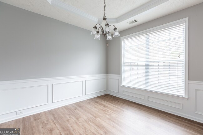 Building Photo - 3290 Cooper Woods Dr