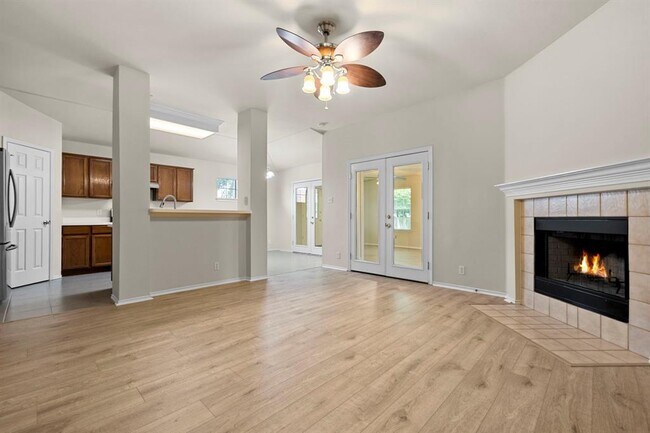 Building Photo - 9628 Dalewood Dr