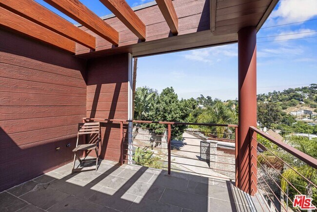 Building Photo - 2222 Bancroft Ave