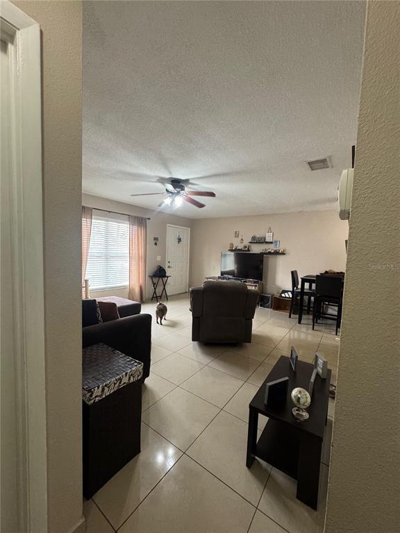 Building Photo - 42 Las Palmas Way