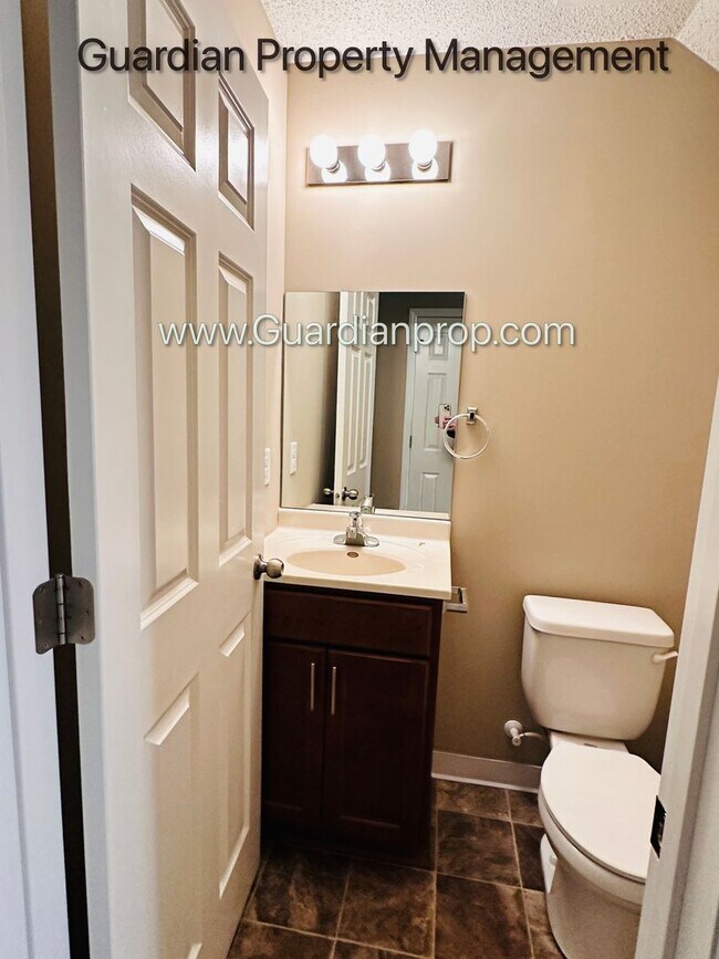 Building Photo - 9909 Vera Cruz Ln