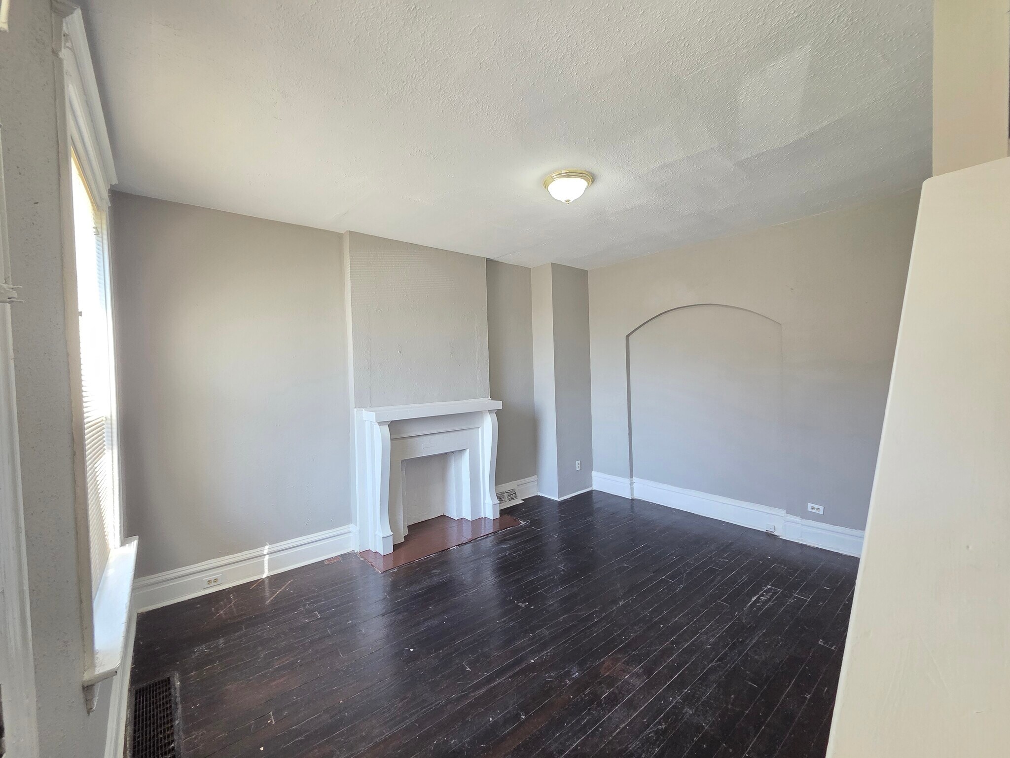 Building Photo - 3129 Keokuk St