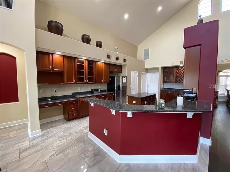 Building Photo - 16235 Ivy Lake Dr