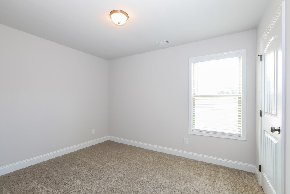 Building Photo - 40 Heartland Cir