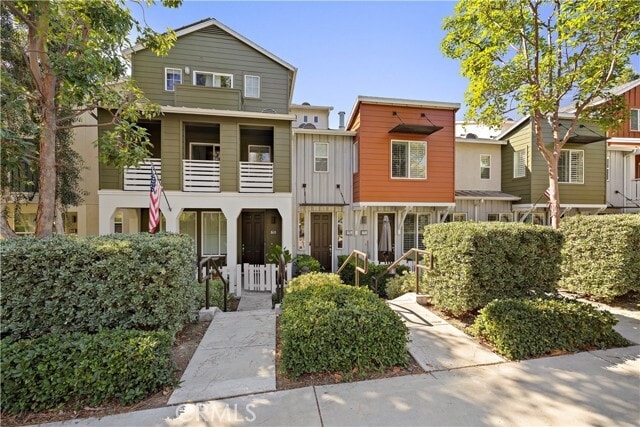 Building Photo - 73 Platinum Cir