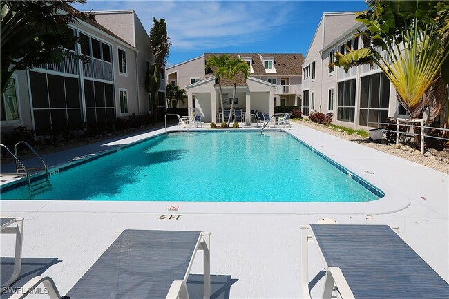 Building Photo - 2235 San Marco Rd