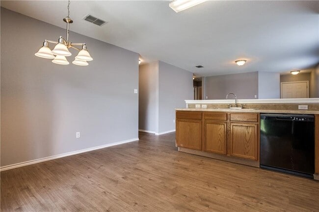 Building Photo - 3013 Caleb Dr
