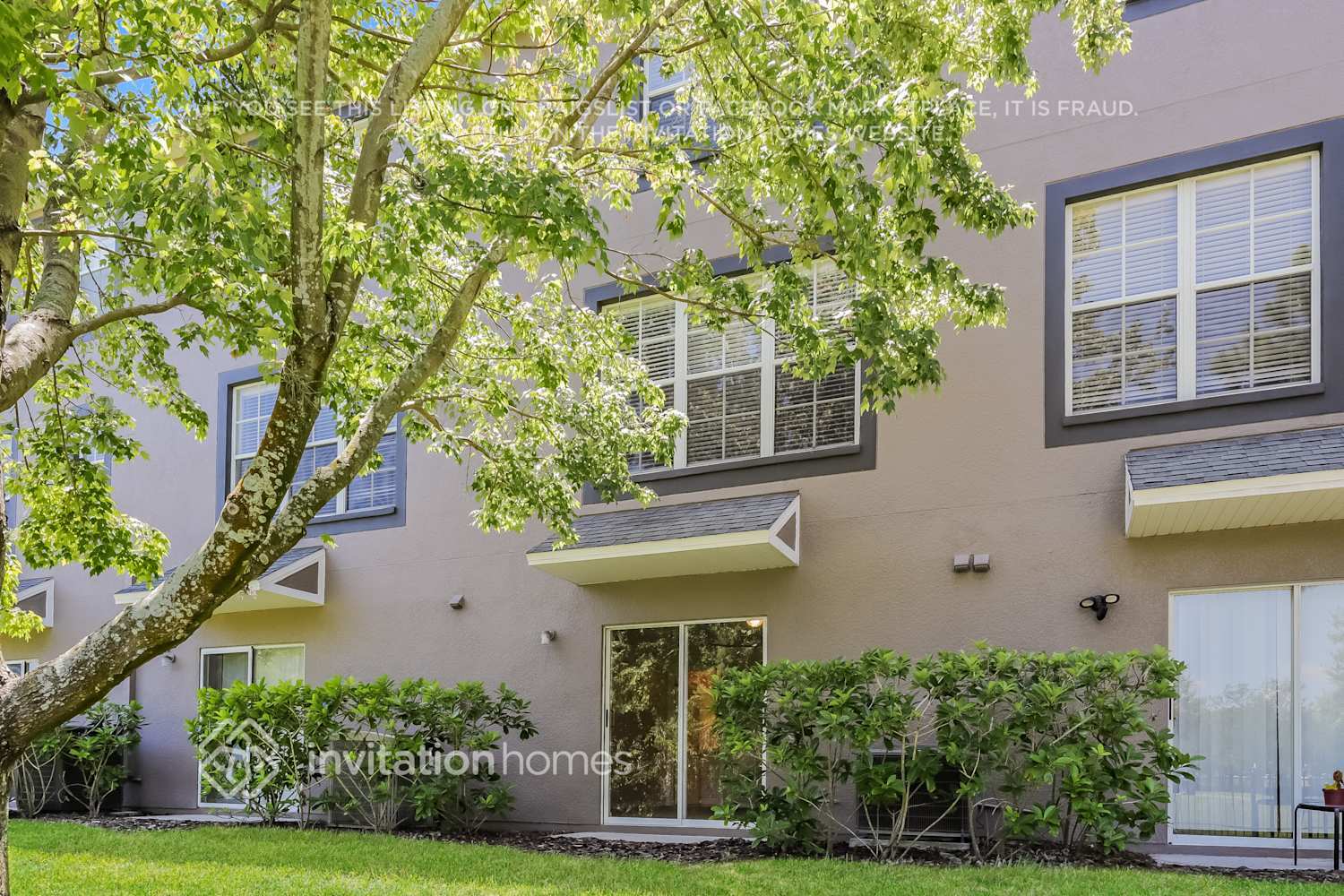 Building Photo - 2561 Lexington Oak Dr