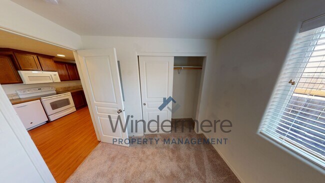 Building Photo - 219 Marjorie Place