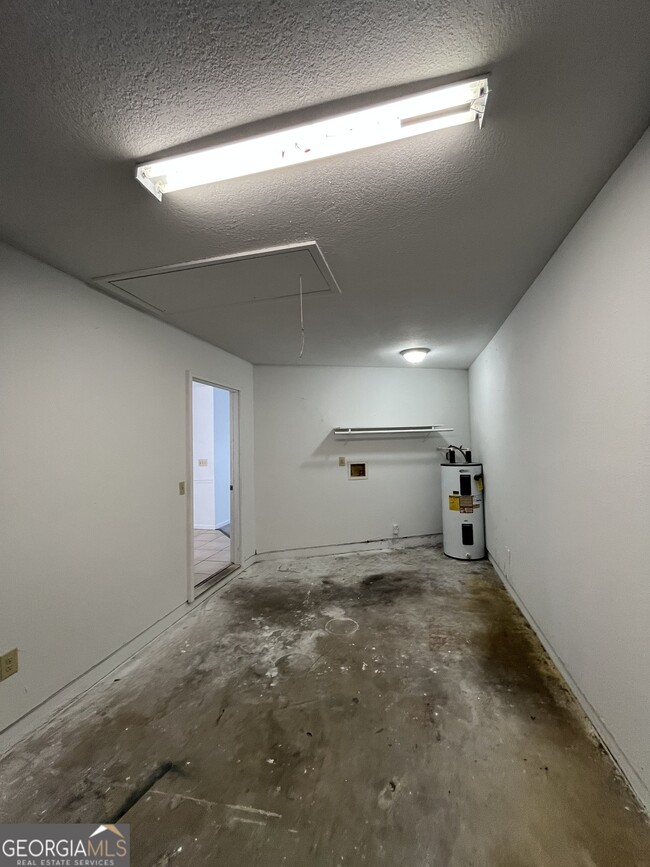 Building Photo - 127 Spinnaker Cir