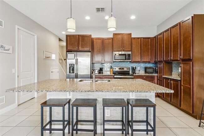 Building Photo - 193 Captiva Dr