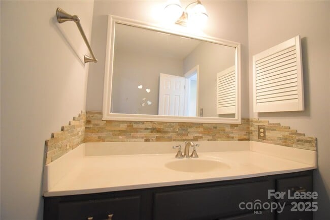 Building Photo - 4128 Carmel Forest Dr