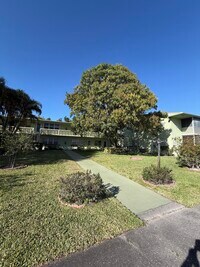 Building Photo - 64 Norwich I