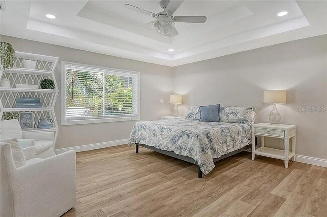 Building Photo - 4852 Featherbed Ln