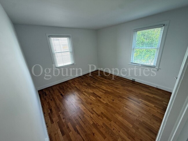 Building Photo - 2388 Jefferson Ave