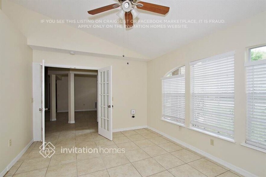 Building Photo - 3214 Glenmeadow Terrace