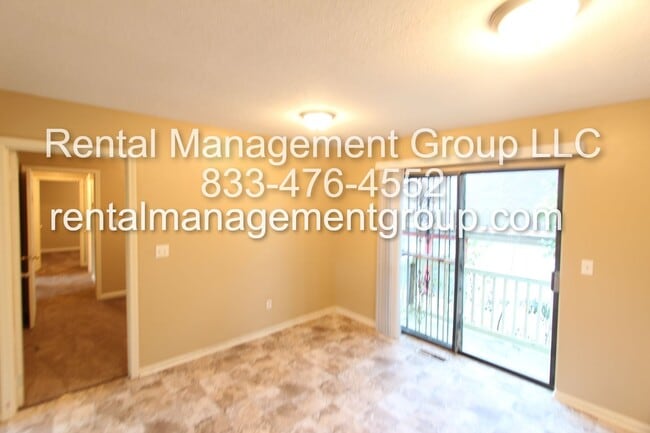 Building Photo - New On The Market! Fresh New Updates!! Bet...