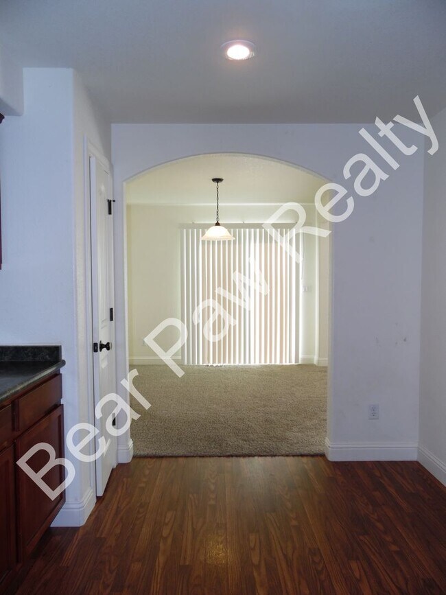 Building Photo - 4113 Gunsmoke Rd