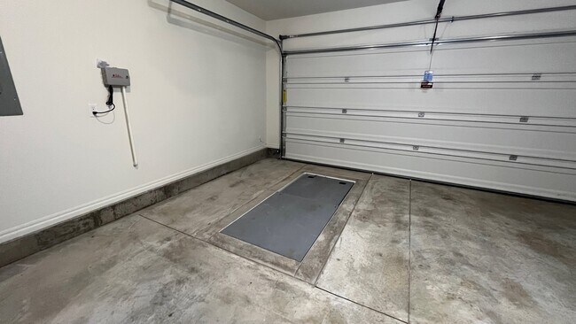 Building Photo - 8417 NW 163rd St