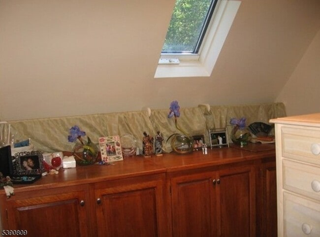 Building Photo - 177 Ashland Ave