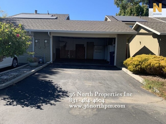 Building Photo - Remodeled 3 bed/2 bath Sunny Creekside Condo Available!