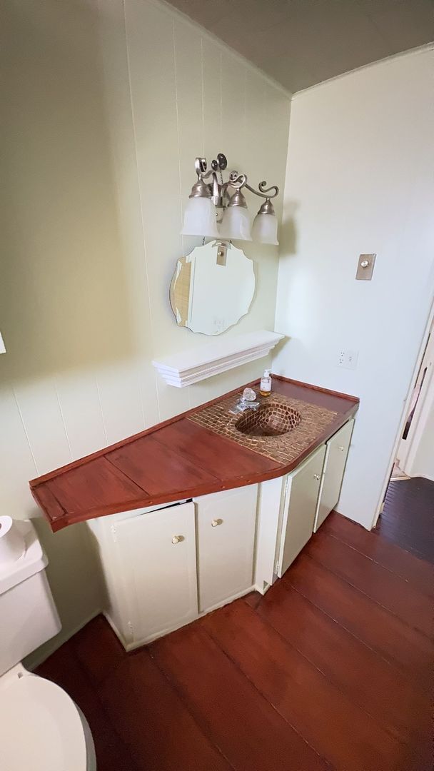 Building Photo - Beautiful 1 bedroom 1 bath Manufactured ho...