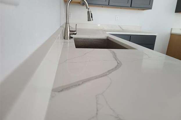 Building Photo - 3720 Washington St