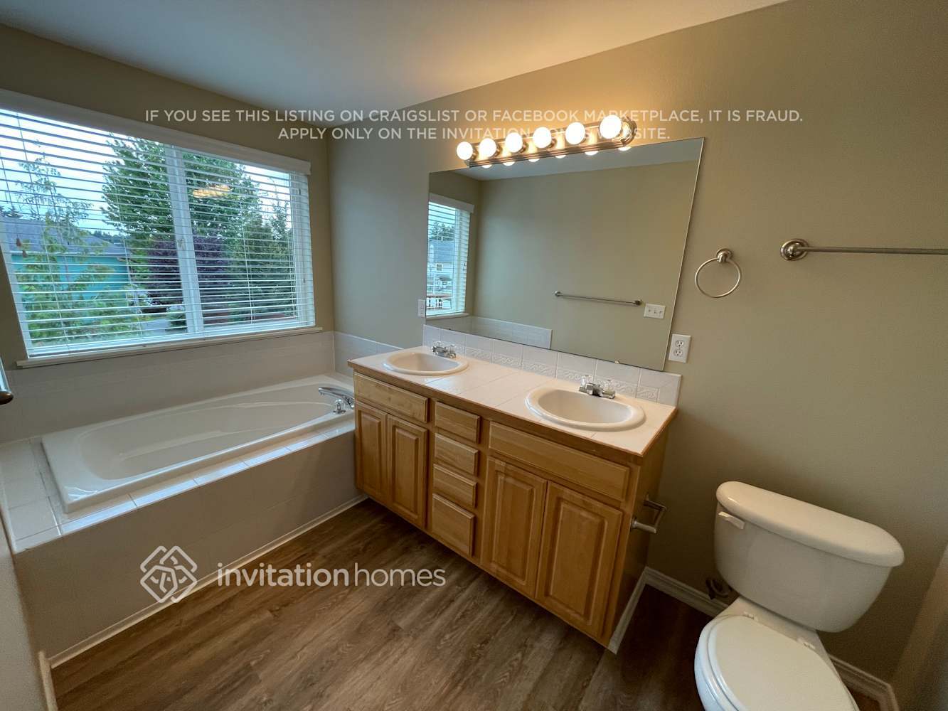 Building Photo - 14624 80th Ave E