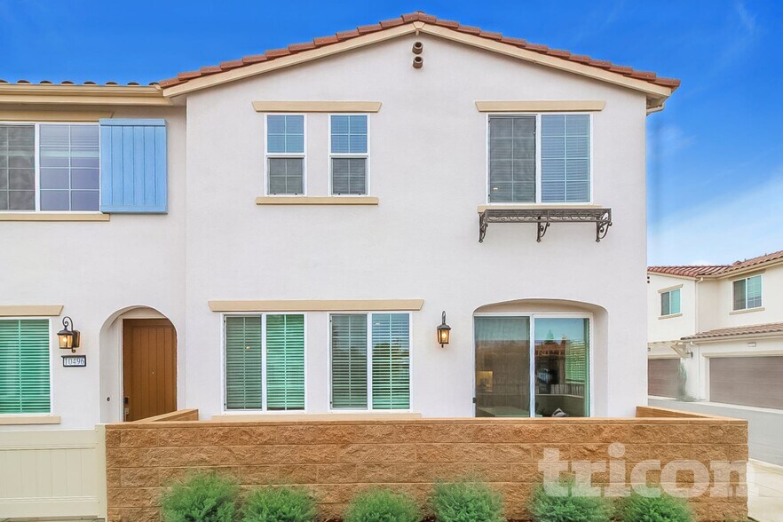 Primary Photo - 10498 Beso Ct