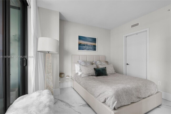 Building Photo - 1300 S Miami Ave