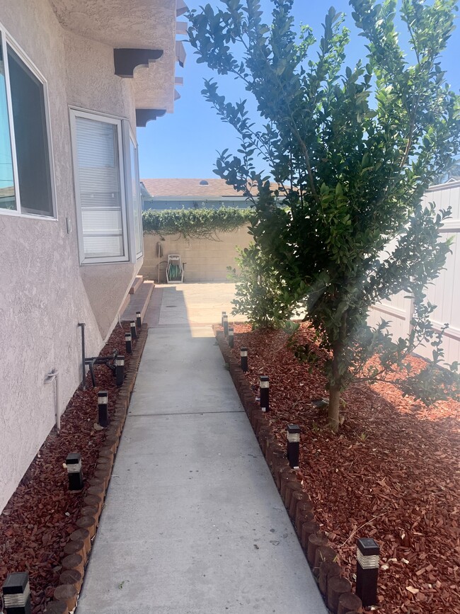 Private walkway - 7957 5th St