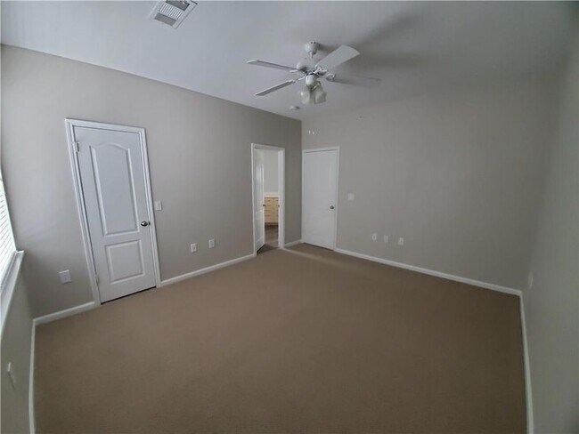 Building Photo - 11203 Ranch to Market Rd 2222