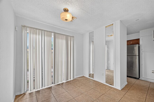 Primary Photo - 7839 Cook Rd