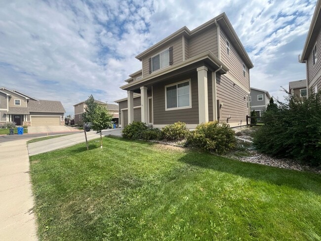 Building Photo - Fantastic Home in North Fort Collins