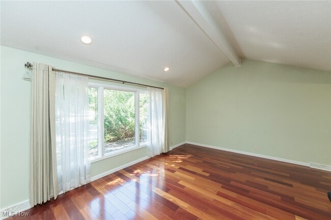 Building Photo - 25111 S Woodland Rd