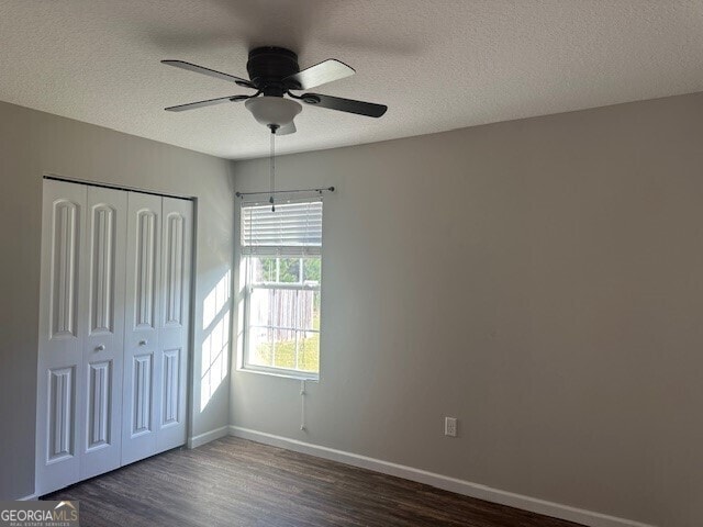 Building Photo - 207 N Bridgeport Dr