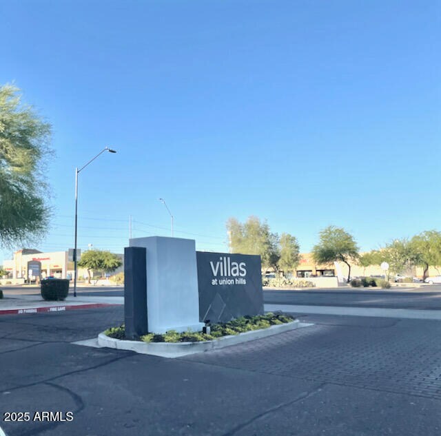 Building Photo - 18416 N Cave Creek Rd