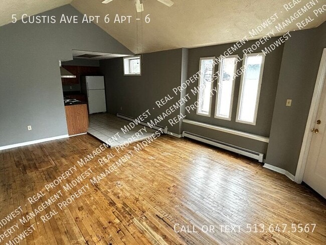 Building Photo - 5 Custis Ave