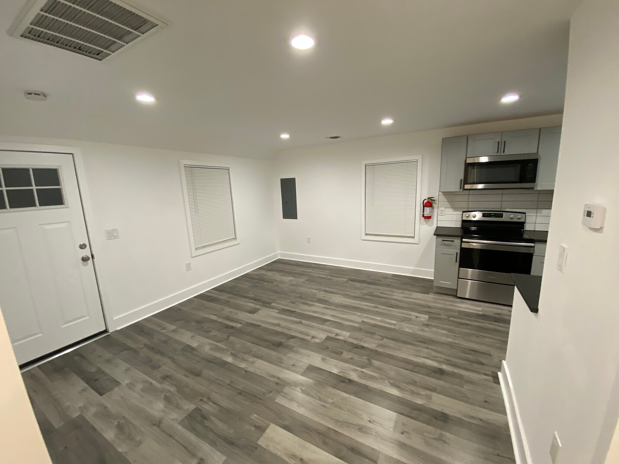 Building Photo - 3407 Adams Ave