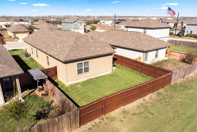 Building Photo - Come Home to Comfort, Calm, and a Space That Fits Your Life