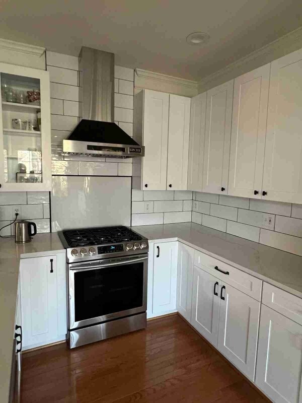 Building Photo - 2552 Brenton Point Dr