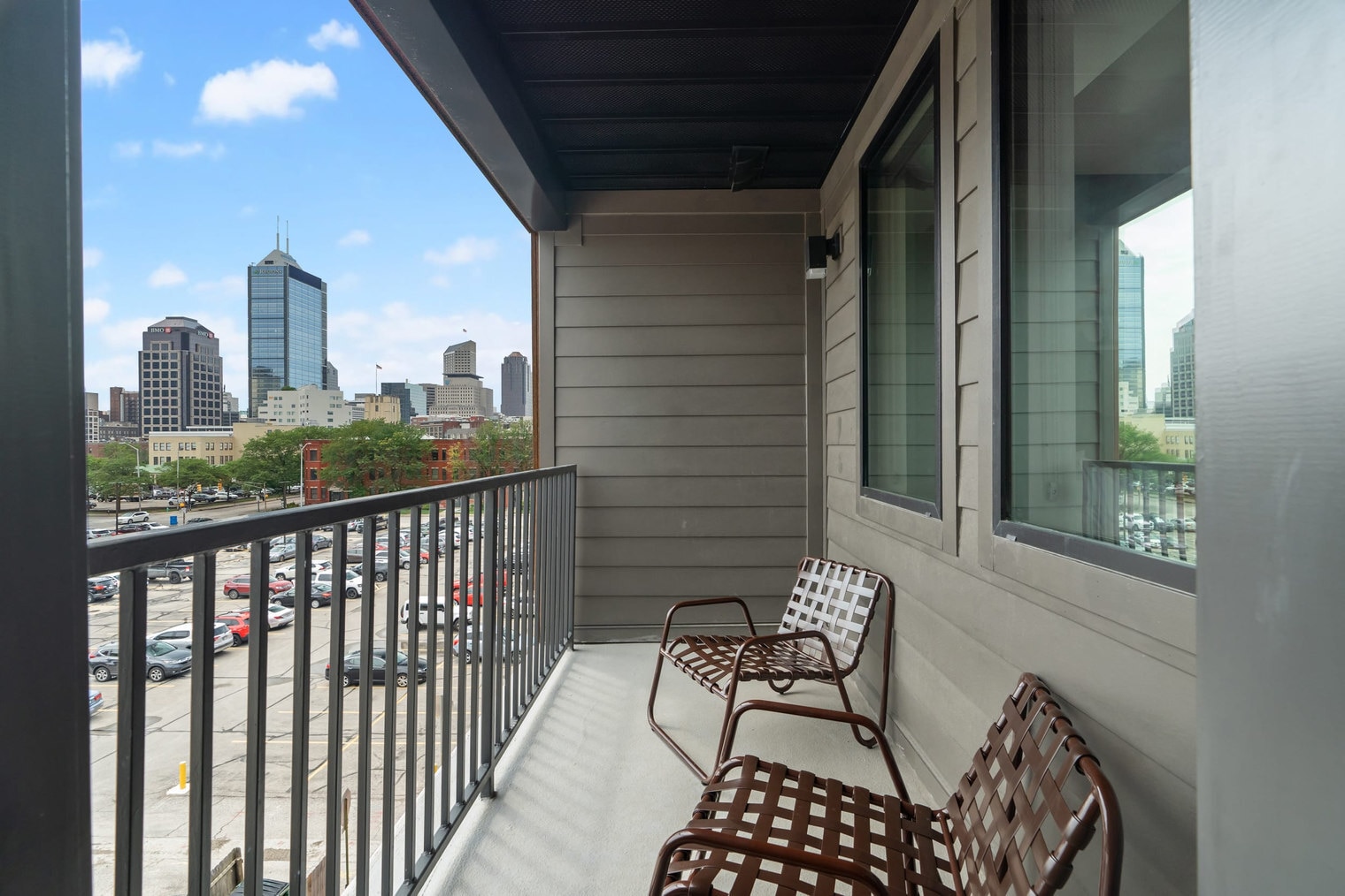 Building Photo - 423 E Michigan St