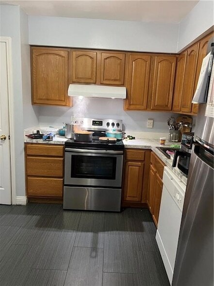 Building Photo - 3709 Stefano St