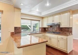 Building Photo - 1885 Fallview Rd