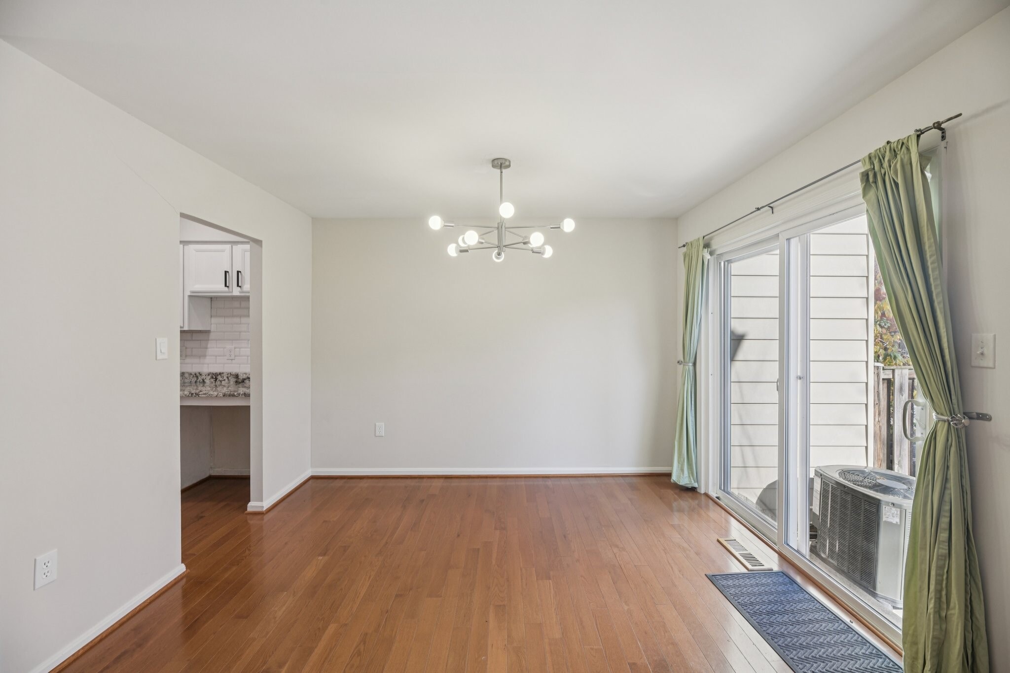 Building Photo - 9934 Longford Ct